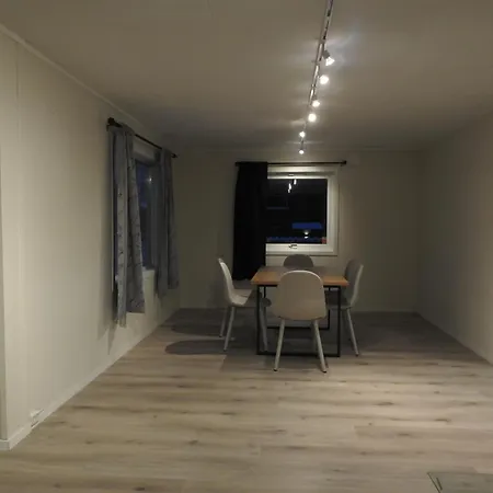 Central & Spaceous Apartments Tromso Room photo
