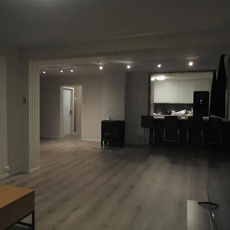 Central & Spaceous Apartments Tromso Room photo