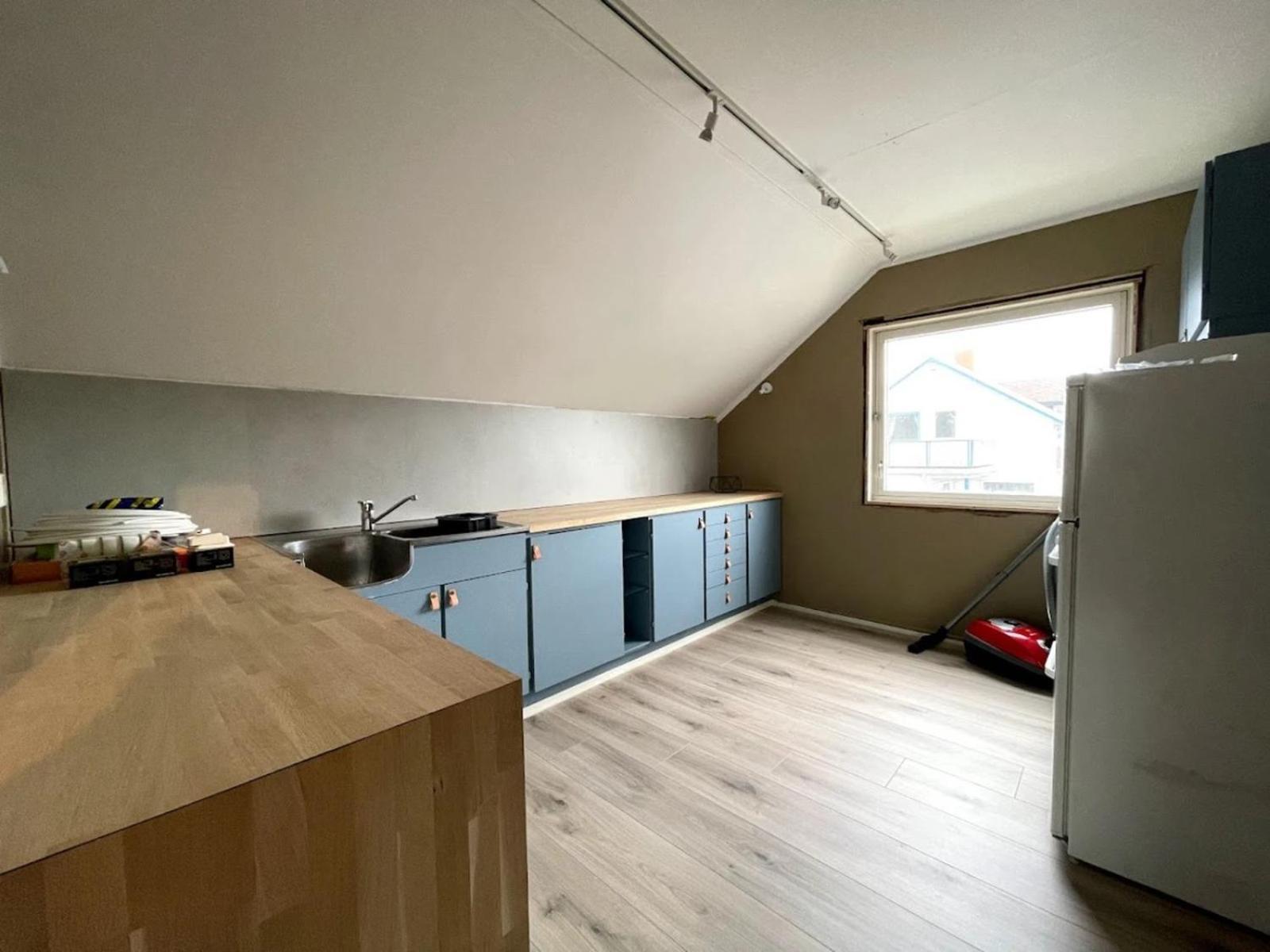 & Spaceous Apartment