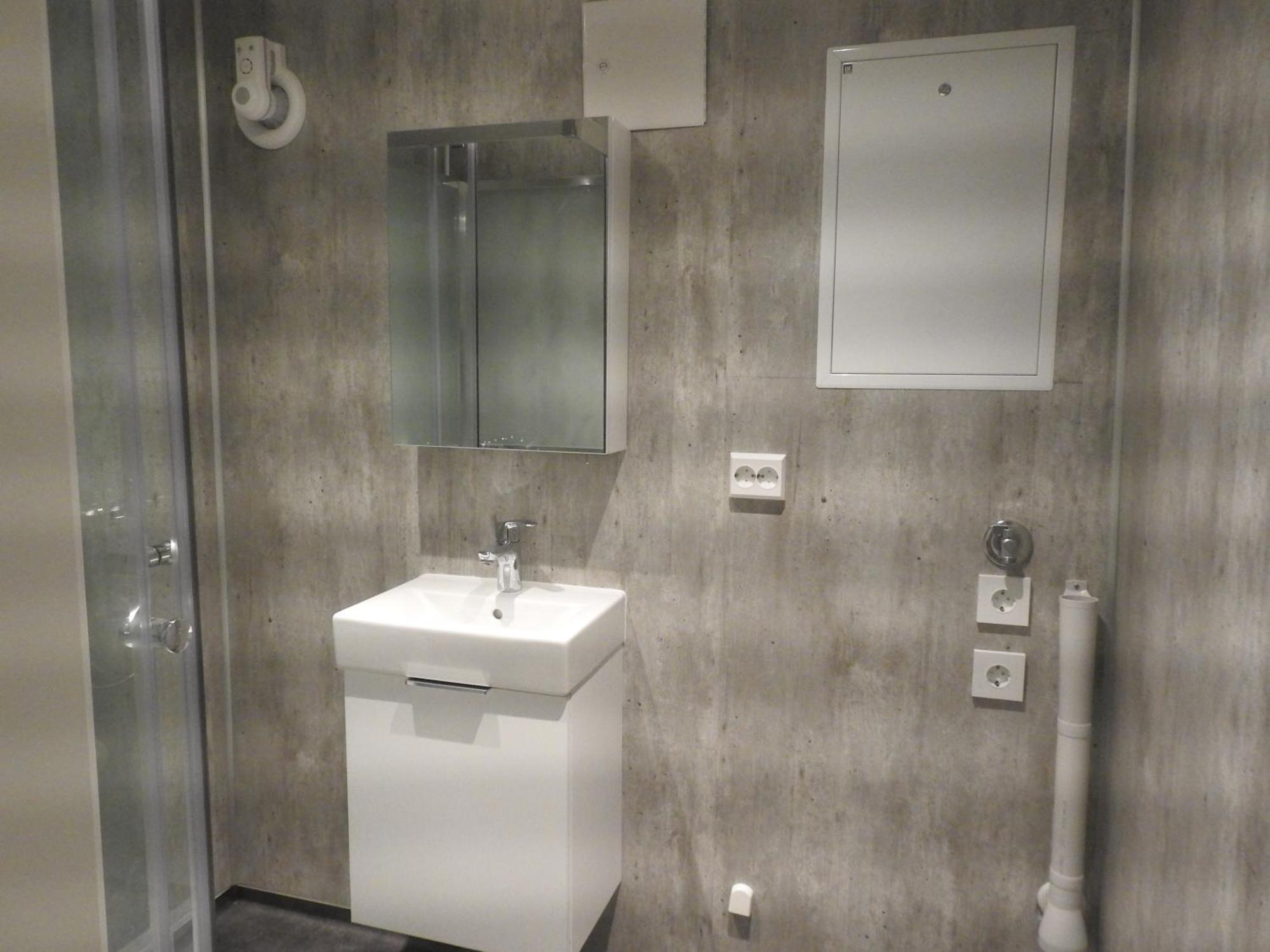 Apartment & Spaceous *